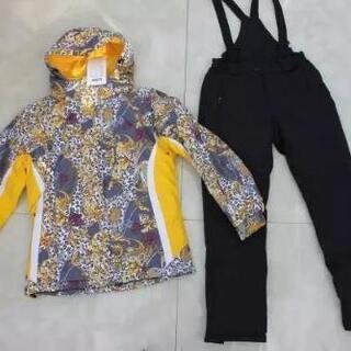 スキースノーボードウェア キッズ ジュニア 上下 セットレディース Vivi07287 新大久保のキッズ 用品 子供服 の中古あげます 譲ります ジモティーで不用品の処分