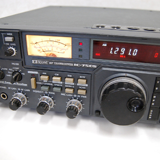 ICOM IC-750S(10W)HFトランシーバー　現状品 ICOM IC-750S HF ALL BAND Transceiver Ham Radio Power