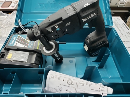【中古美品】　マキタ　18㎜　ハンマドリル　HR182DZKB　+充電器　+バッテリー　セット品