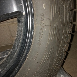スタッドレスタイヤ 175/80 R16 アイスガードG075 ホイール付き ジムニー