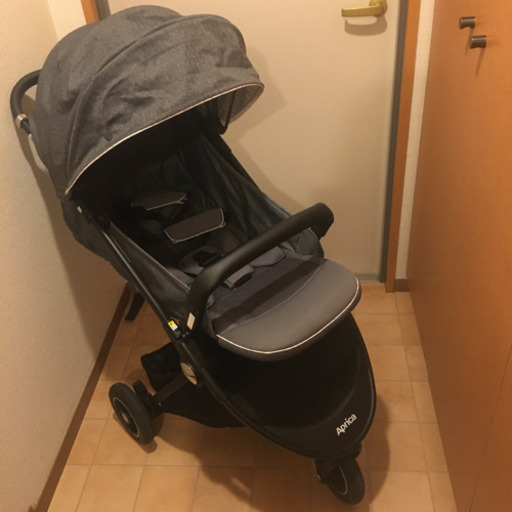 Aprica イージーバギー　グレー