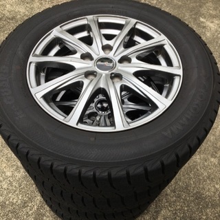 ＊お取引中＊美品☆スタッドレスタイヤアルミホイール付き4本セット iceＧUＡRD[YOKOHAMA]195/65R15ナット付き