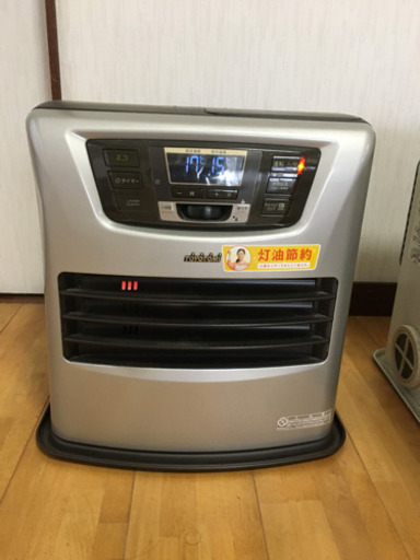 暖かい！石油ファンヒーター❣️