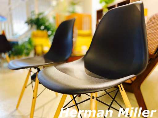 HermanMiller ハーマンミラー サイドシェルチェア ブラック チェア 北欧家具 中古品①