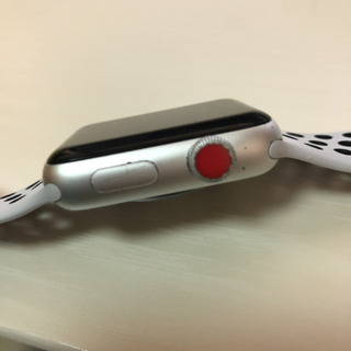 Apple Watch 3 42mm Nike GPS＋Cell...
