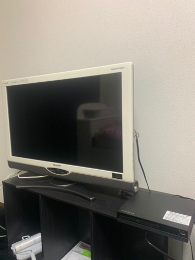 SHARP 32型 テレビ　+DVDレコーダー