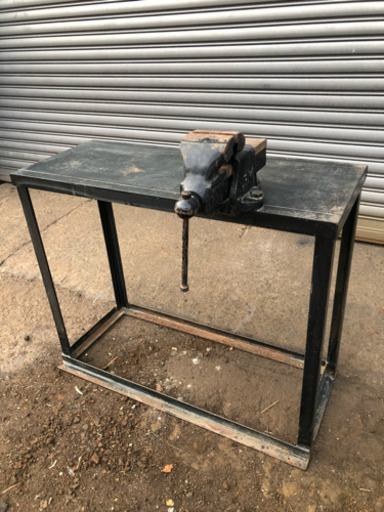 万力 バイス N.B.K 100 棚付き