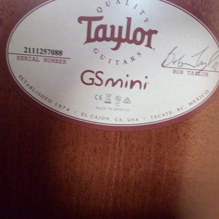 【美品】Taylor GS-mini 　オールコア　エレアコ