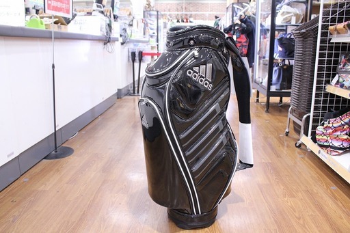 adidas ｷｬﾃﾞｨｰﾊﾞｯｸﾞ 未使用品 AWU21 ﾂｱｰ360 ディスカウント 2018ﾓﾃﾞﾙ  