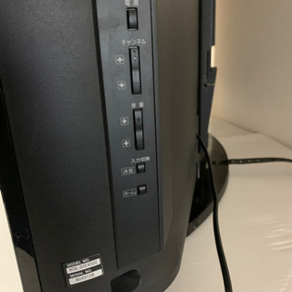 ソニー 32型液晶テレビ 壁掛けも出来ます。　動作します。