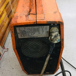 ダイヘン M-1000 コンプレッサー内臓 エアープラズマ切断機【リライズ野田愛宕店】【店頭引取限定】【中古品】１点限り早い者勝ち！