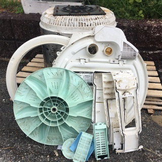 東芝9.0K洗濯乾燥機 DDインバーター 2015年製 分解クリーニング済み！！！