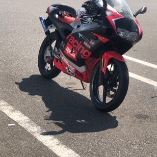 εAO9-340 アプリリア RS50 レプリカ PGE (H12年式) 走行距離7226㌔ エンジン セルモーター スターターモーター 動作OK！破損無し！ アプリリア アプリリア ＲＳ５０レプリカ (1006835) | 中古バイク