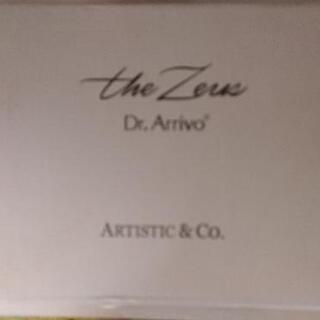 最高峰美顔器　Ｄｒ.ＡRRIＶＯ the　Zeus
