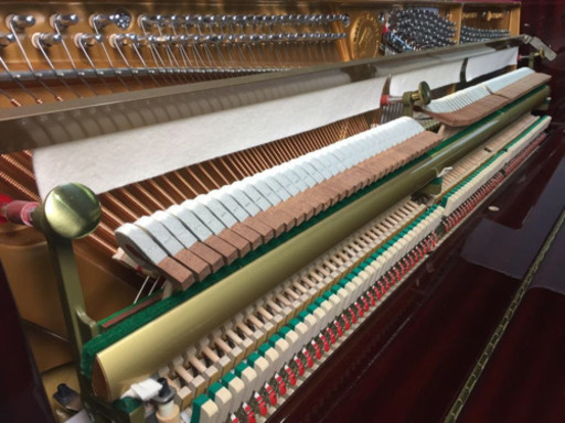新品のような輝きと音色 / Hobart. M. Cable / アップライトピアノ