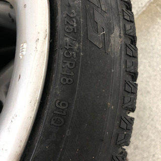 Z33用日産純正ホイール、スタッドレスはおまけ程度