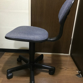 椅子　チェア　デスク　パソコン　オフィス