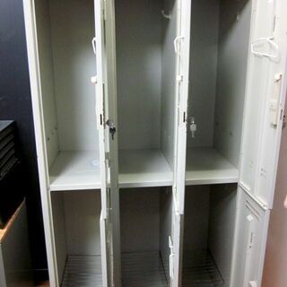 リサイクルストア スターズ 鹿児島城西店】 事務用ロッカー ～６人用 鍵つき 180×
