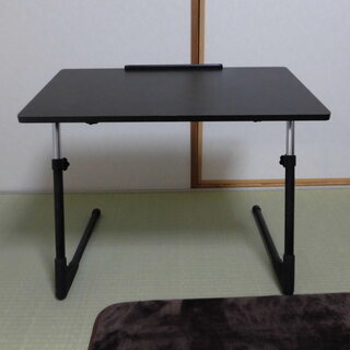 折畳一人用テーブル　１，０００円　