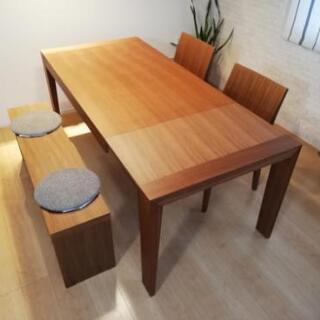 値下げ！高品質のダイニングをお探しの方へ！moda en casa伸長式テーブルセット
