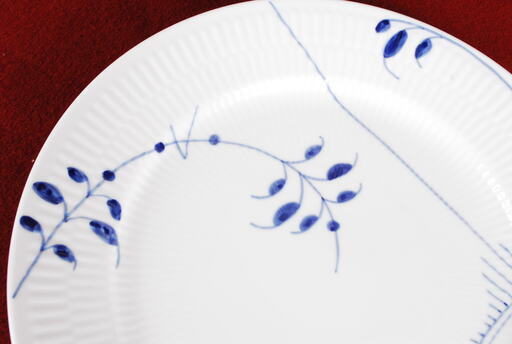 1637 ブルーフルーテッド メガ プレート 27cm 2枚セット ROYAL