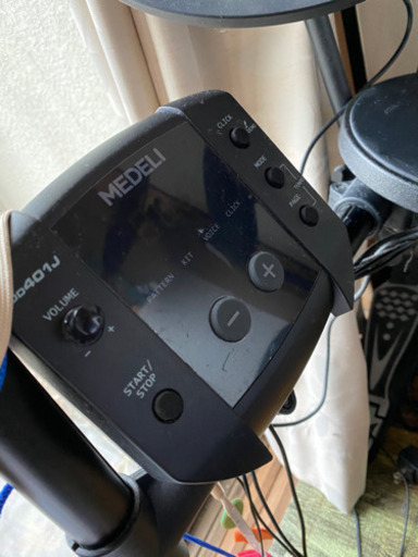 電子ドラム＋スローンセット