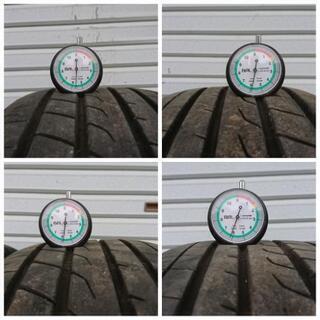 215/60R16　ヨコハマ　ブルーアースRV-01　バリ山　4本