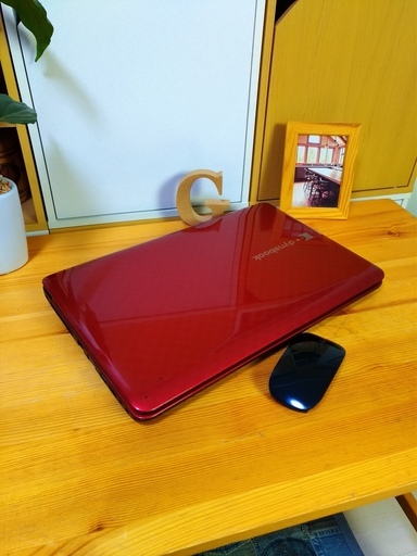 corei5メモリ8Gで大容量750Gの超高性能dynabook♪　ブルーレイ対応☆　可愛いルビーレッド！　東芝 dynabook 　大画面15.6インチ　最新Windows10　64Bit　　光沢赤色　高級感　　テンキー＆マウス付き 　ノートパソコン　無線LAN　Wi-Fi対応 　DVDドライブ
