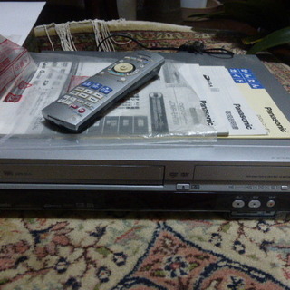パナソニック　DVDレコーダー　VHS　DMR-EH73V