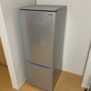 【冷蔵庫・1人サイズ】2019年製 SHARP 2ドア 167L...