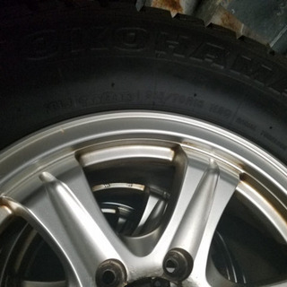 265/70/16 アルミホイール付きスタッドレスタイヤ 