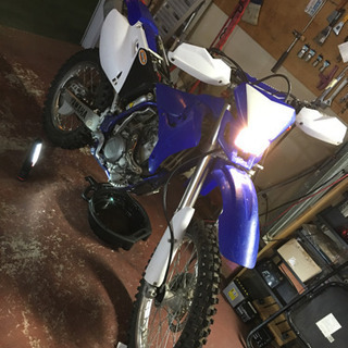 公道可  ヤマハ　WR250F  逆輸入競技モデル