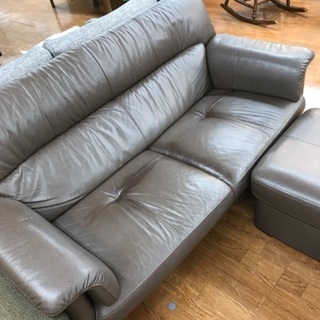 カリモクのレザーソファ！オットマン付きです！