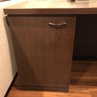 PLUS パソコン デスク オフィス 机 BoConcept 大塚家具 IDC alfrex