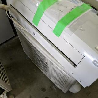 コロナルームエアコン　型番CSH-N2218R 2019年