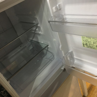 2019年製 SHARP シャープ プラズマクラスター 137L冷蔵庫 SJ-GD14E-W ガラス扉