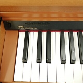 【モノマニア四日市】【引き取り限定】ローランド/Roland　電子ピアノ　HP-203-LC　ＵＳＥＤ モノマニア四日市】【引き取り限定】ローランド/Roland 電子ピアノ HP