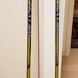 スキーセット(ブーツ、スキー、ポール)