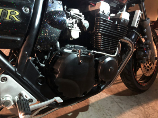 ヤマハ　XJR400