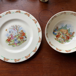 ピーターラビット ロイヤルドルトンBunnykins 食器セット