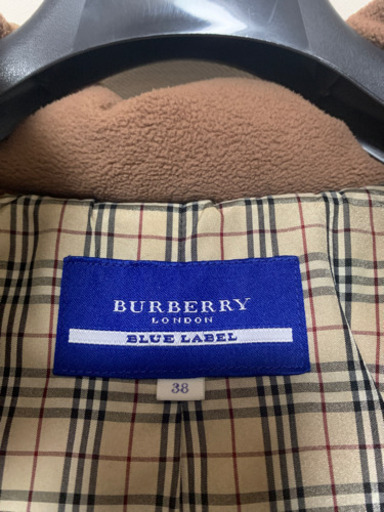 Burberry バーバリーのダウンジャケット