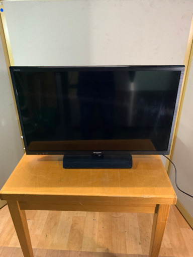 シャープ/SHARP 液晶テレビ　32V型　AQUOSアクオス　2013年製　LC-32H9