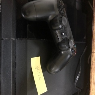 PS4 本体！あまり使用していません。
