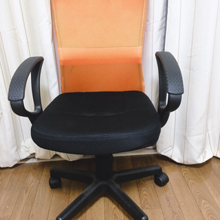 オレンジの事務椅子🍊💺