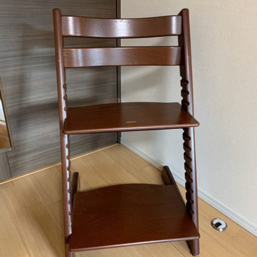 新品・未使用】STOKKE トリップトラップ ウォールナットブラウン-