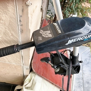 (お話中です)2馬力船外機 付き　アキレス製ボート（二人乗り用？）