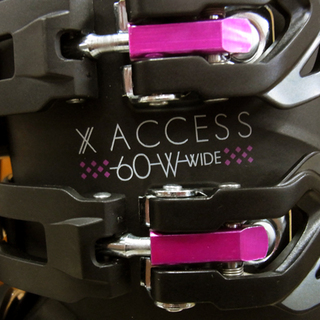 未使用■22.5cm サロモン X ACCESS 60 W wide スキーブーツ レディース 2018年モデル 南12条店 