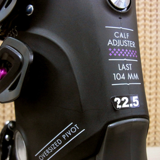 未使用■22.5cm サロモン X ACCESS 60 W wide スキーブーツ レディース 2018年モデル 南12条店 