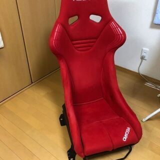 レカロシート　アウディA3