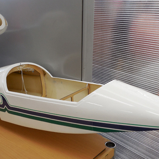 ▶大型飛行艇 機体に詳細なし 135cm ホワイト OK模型 プラモ 欠品あり ジャンク品 ペイペイ対応 札幌 西野店